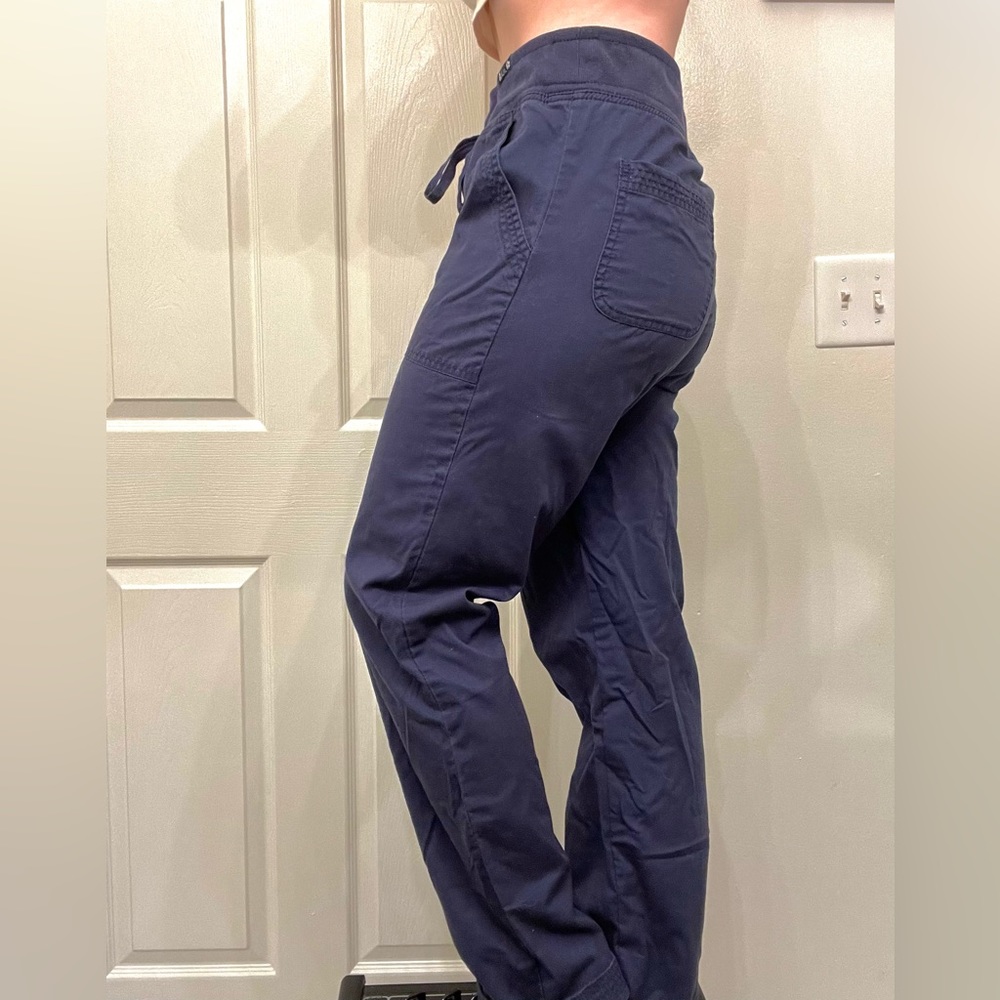 navy blue cargo pants
